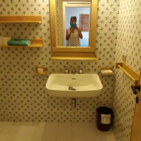 Tre